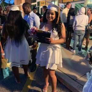 Meet your Posher, Alyssa